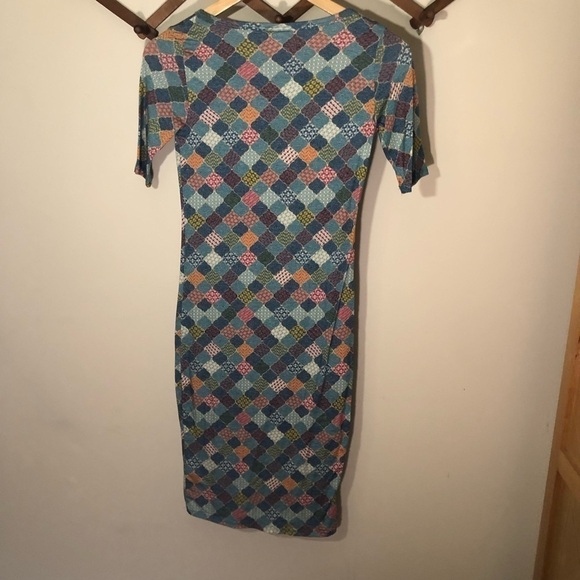 3/$25 🙌🏼 LuLaRoe Julia Patterned Stretchy Pencil Dress XXS - Picture 3 of 4